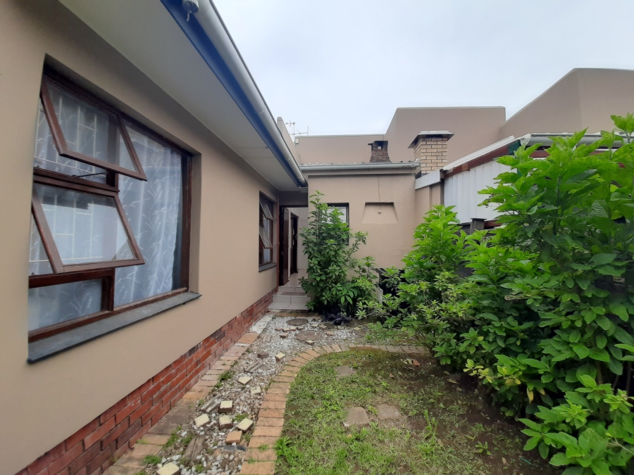 3 Bedroom Property for Sale in Abbotsford Eastern Cape